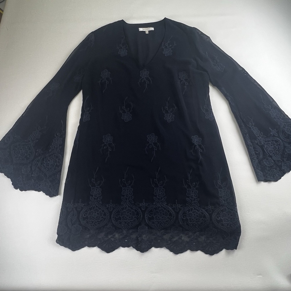Lace Navy Bell Sleeve Knee Length Dress size M WAYF Scalloped Boho Wedding Guest